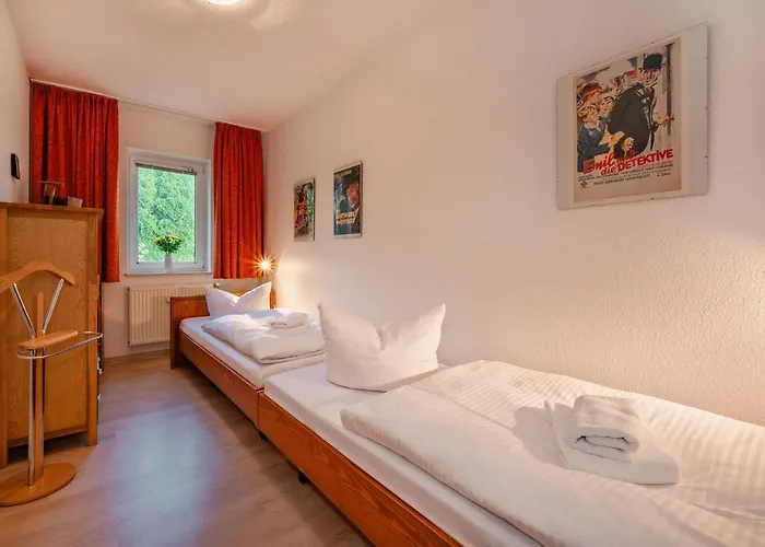 Haus Kastanie - 03 *
