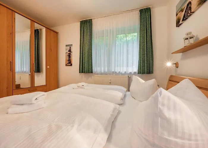 Apartment Haus Kastanie - 03 Zinnowitz